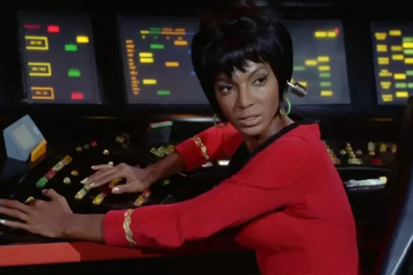 Nichelle Nichols – A Tribute to a Star Trek Icon